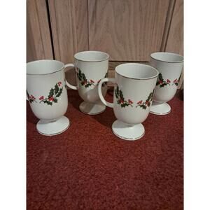 Christmas Holly Berry Footed Coffe Mug